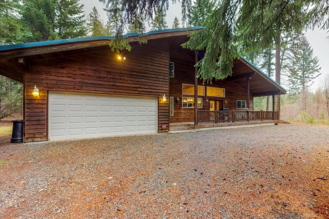 Elk Tracks Lodge Pine Glen Екстер'єр фото
