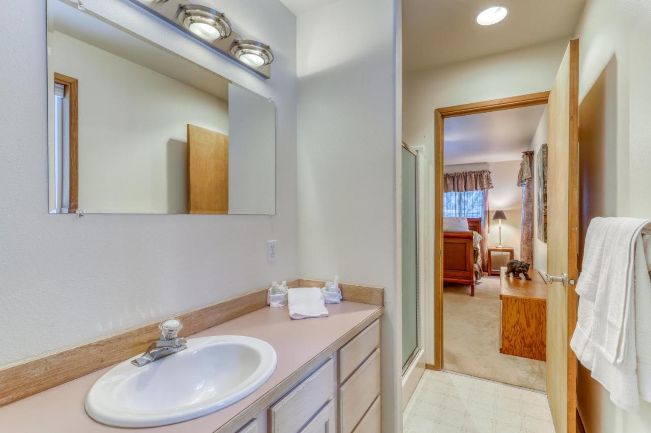Elk Tracks Lodge Pine Glen Екстер'єр фото